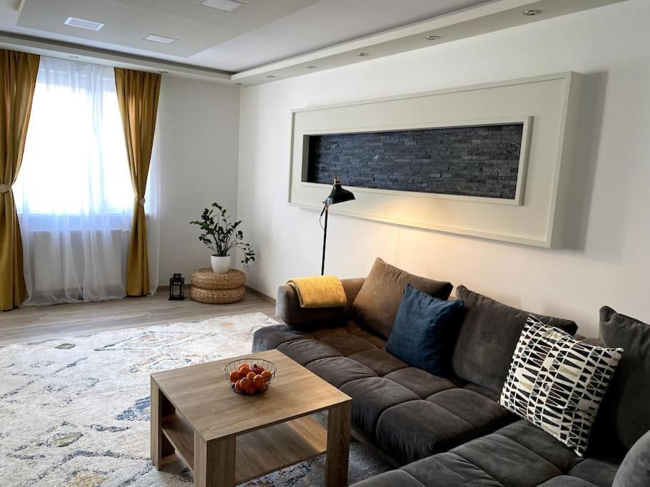Gemuetliche Wohnung In Ottakring Wenen Buitenkant foto